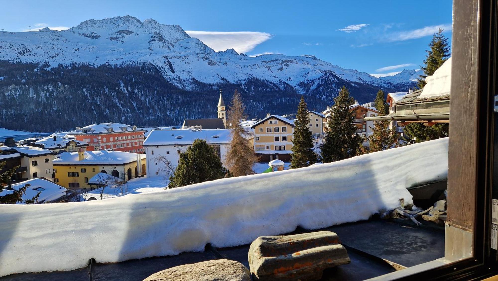 Appartamento Chesa Bellaval, Haus La Vuolp 2-Zimmer-Dachwohung Silvaplana Esterno foto